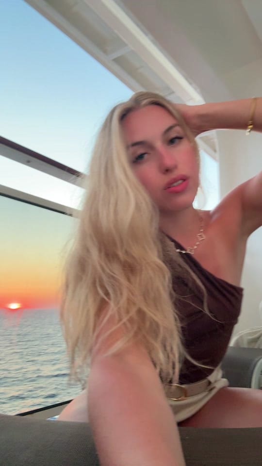 Post 6 by Nadia♒️💗 on TikTok (video)