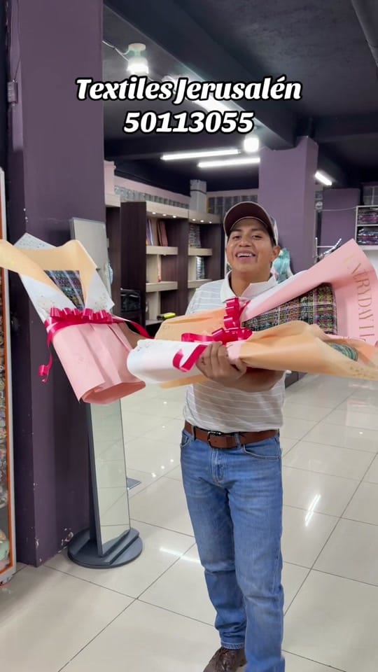 Post 4 by Textiles Jerusalén on TikTok (video)
