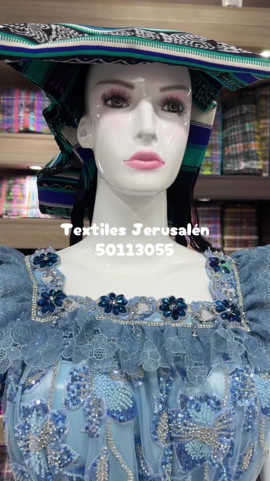 Post 2 by Textiles Jerusalén on TikTok (video)