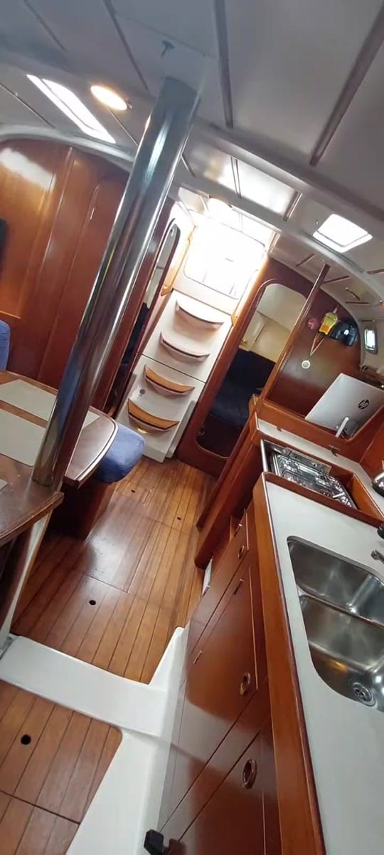 Post 10 by NEIDIN SAILBOAT on TikTok (video)
