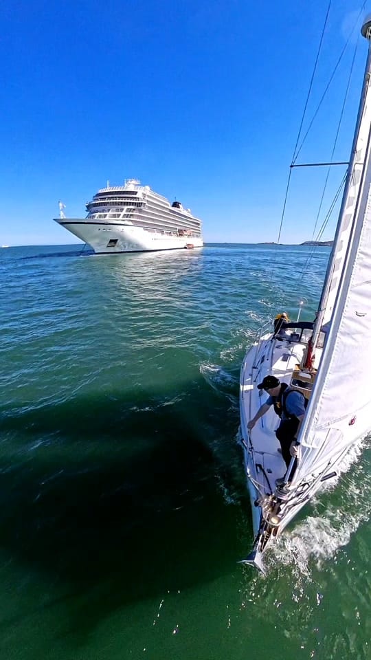 Post 7 by NEIDIN SAILBOAT on TikTok (video)