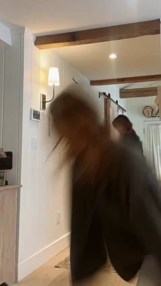 Post 2 by Nicolas Home on TikTok (video)