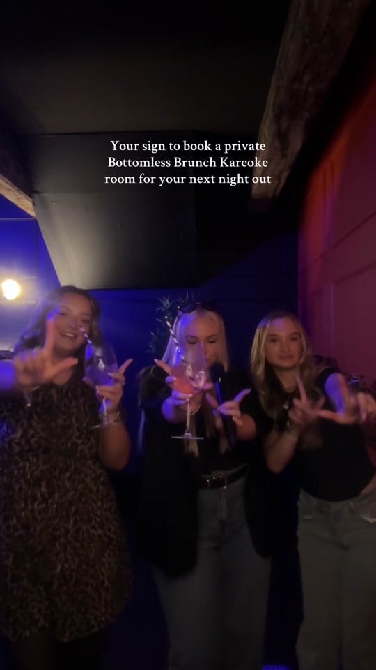 Post 4 by Lucy Beaumont 🤳🏼 on TikTok (video)