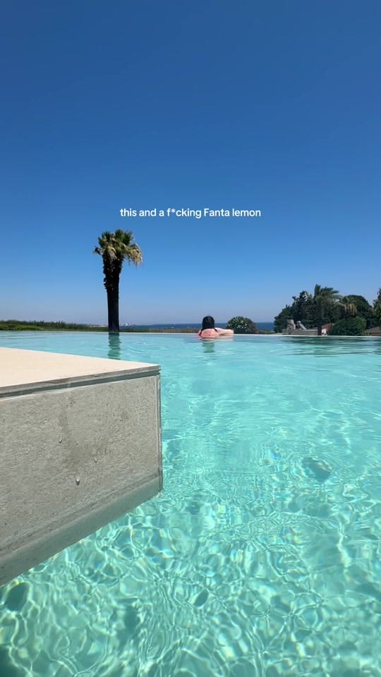 Post 8 by Lucy Beaumont 🤳🏼 on TikTok (video)