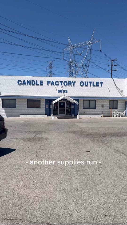Post 4 by Your Sunday Wood Wick Candles on TikTok (video)