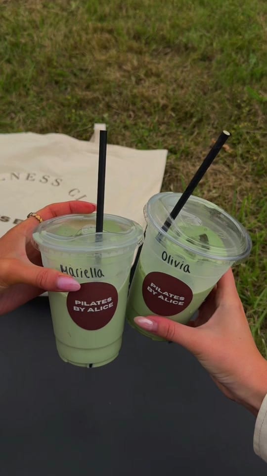 Post 4 by Olivia & Mariella on TikTok (video)