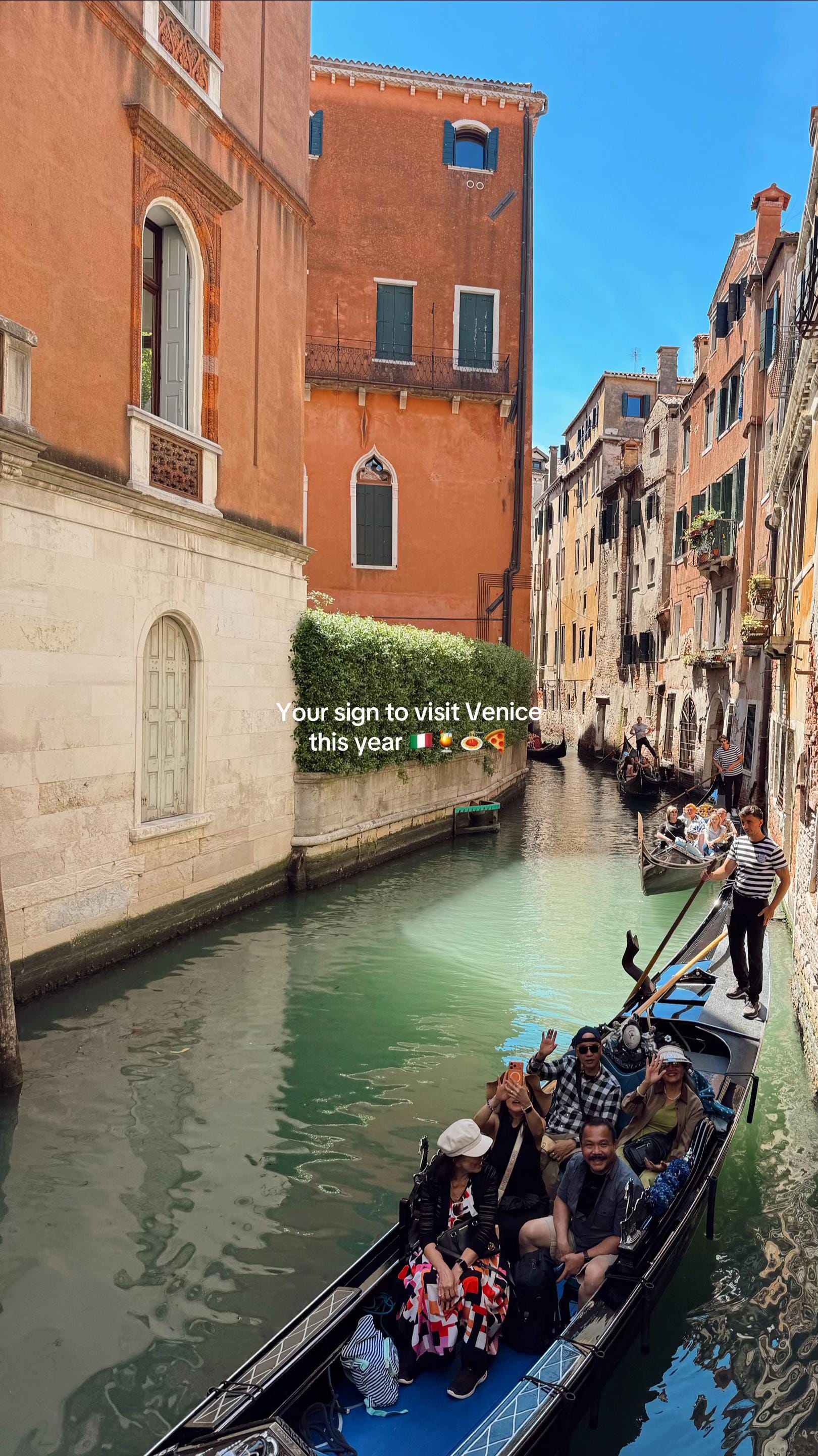 Post 1 by Olivia & Mariella on TikTok (video)