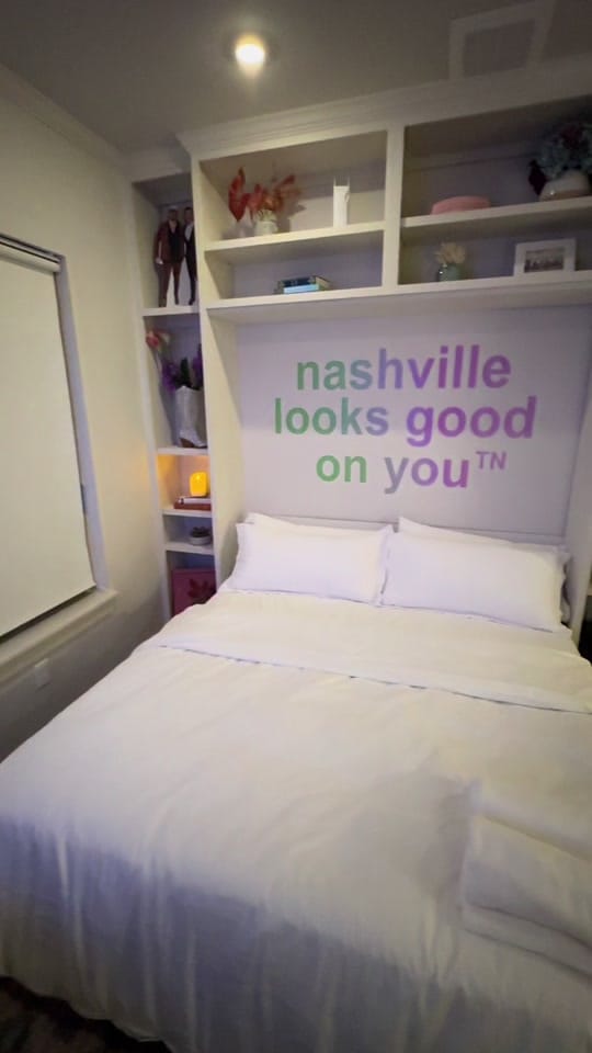 Post 3 by Best TN Airbnbs on TikTok (video)