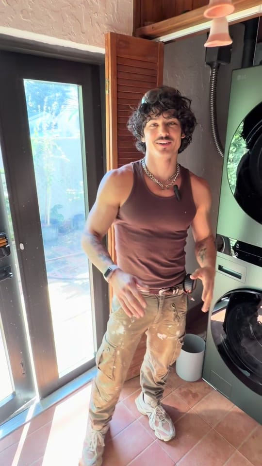 Post 4 by Angel on TikTok (video)