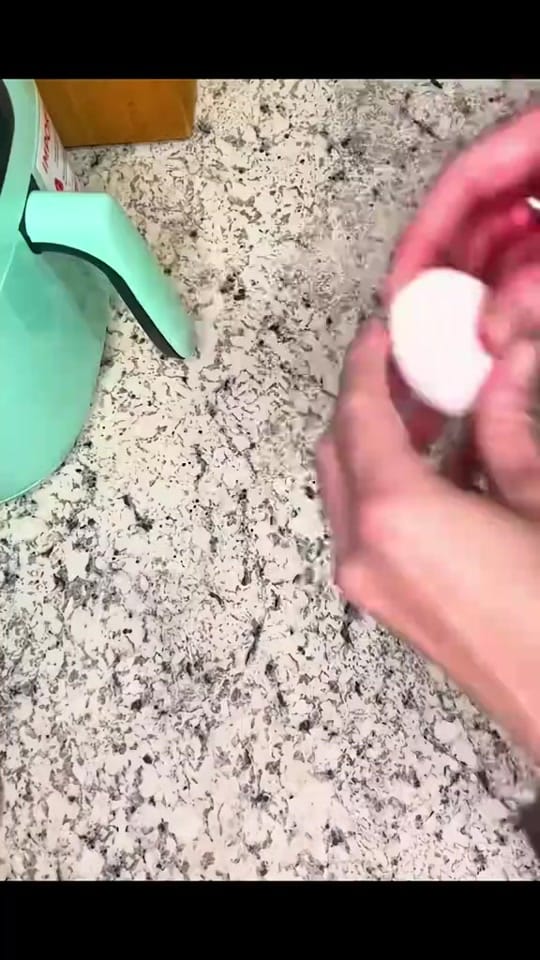 Post 4 by 90sMommaJess on TikTok (video)