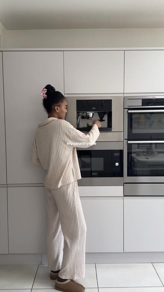 Post 10 by reanne.witter on TikTok (video)