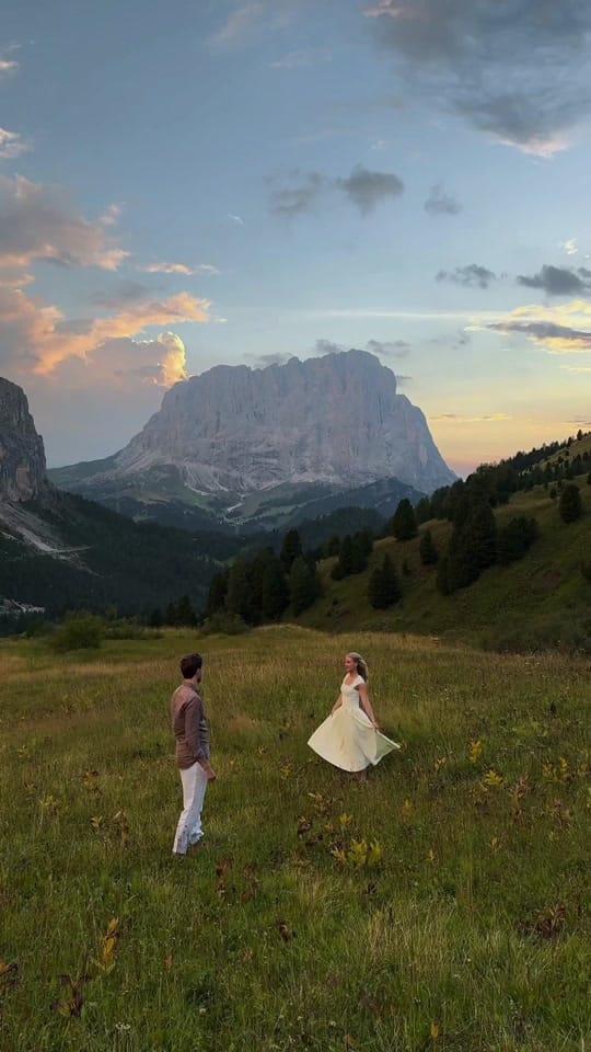 Post 6 by Amanda| Elopement photographer on TikTok (video)