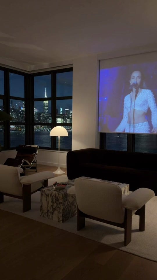 Post 4 by Kate K Brooks on TikTok (video)