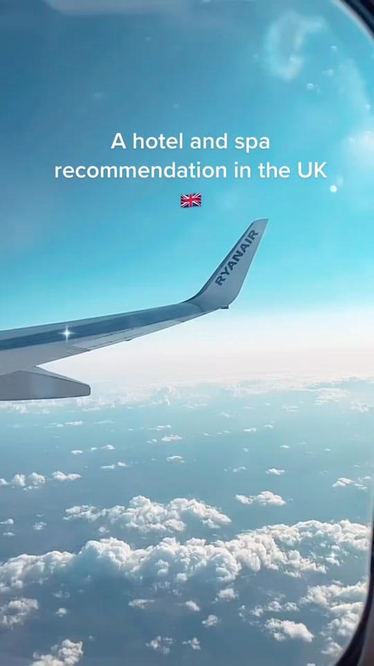 Post 10 by KoreTravel on TikTok (video)