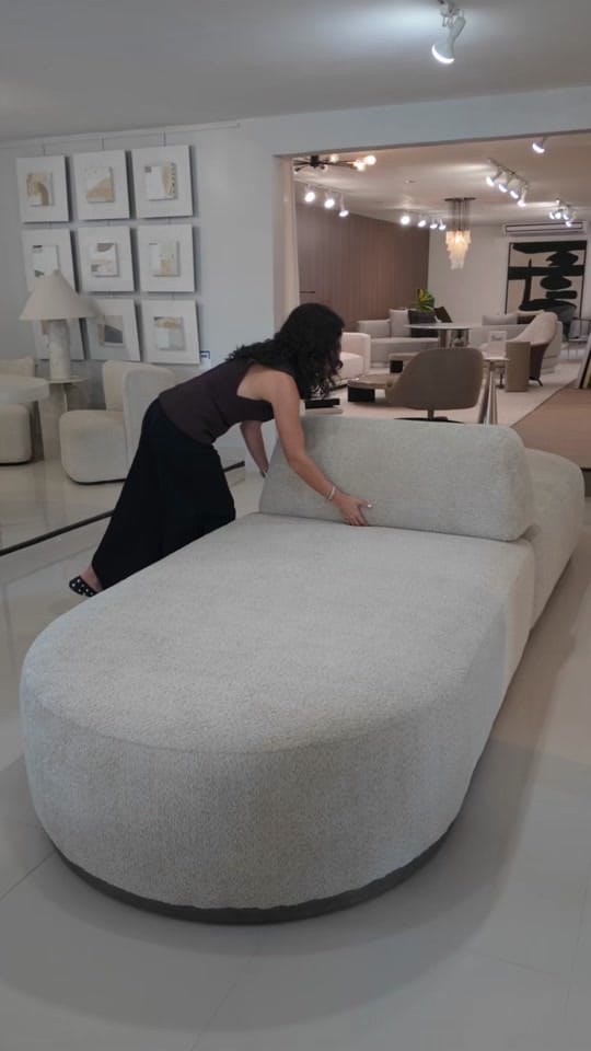 Post 2 by Ana Sofia on TikTok (video)