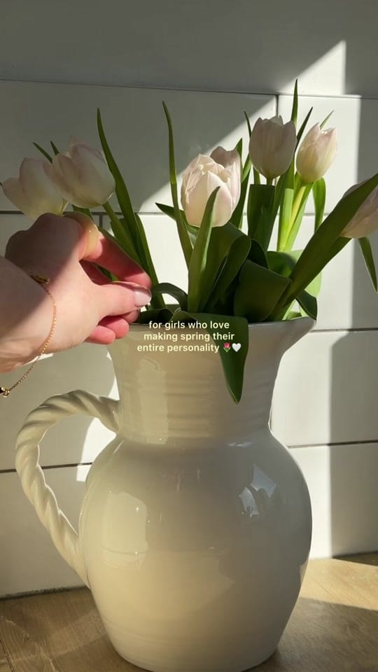 Post 7 by Holly Rebecca White on TikTok (video)