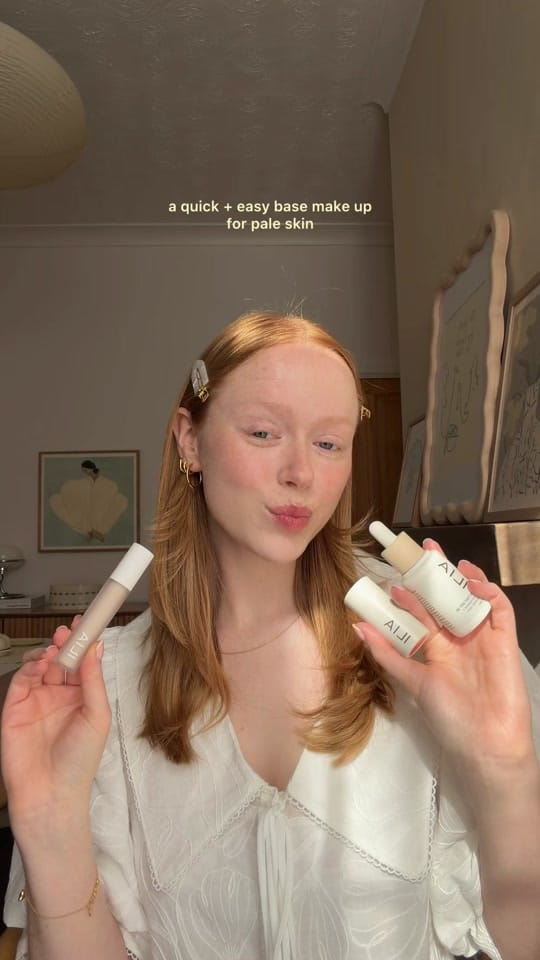 Post 4 by Holly Rebecca White on TikTok (video)