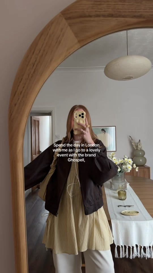 Post 9 by Holly Rebecca White on TikTok (video)
