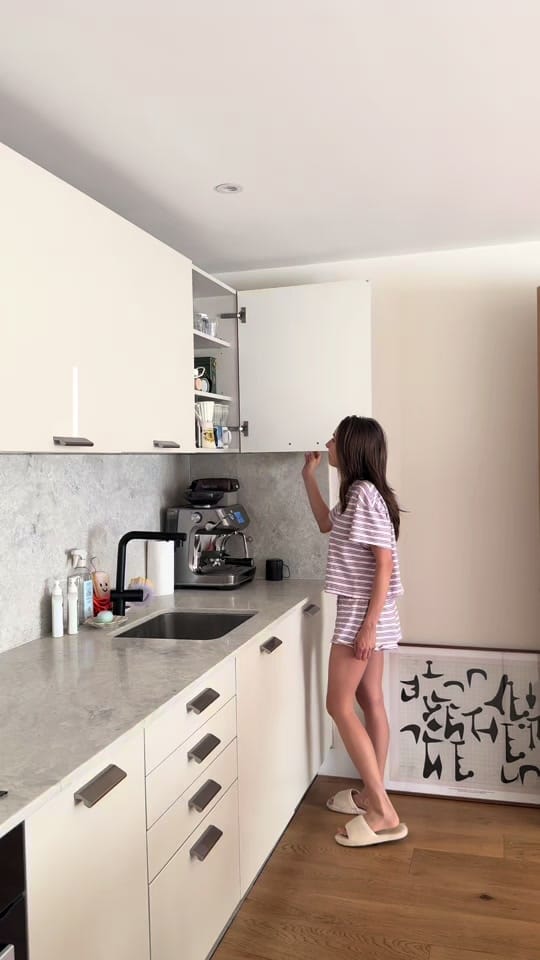 Post 3 by Sophie on TikTok (video)