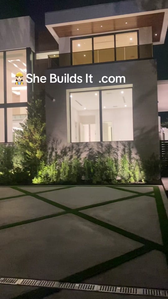Post 8 by 👷🏻‍♀️Victoria Martoccia, GC on TikTok (video)