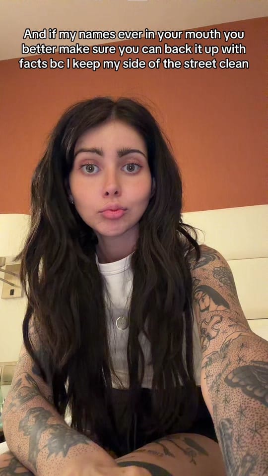 Post 1 by CLARA 💋 on TikTok (video)