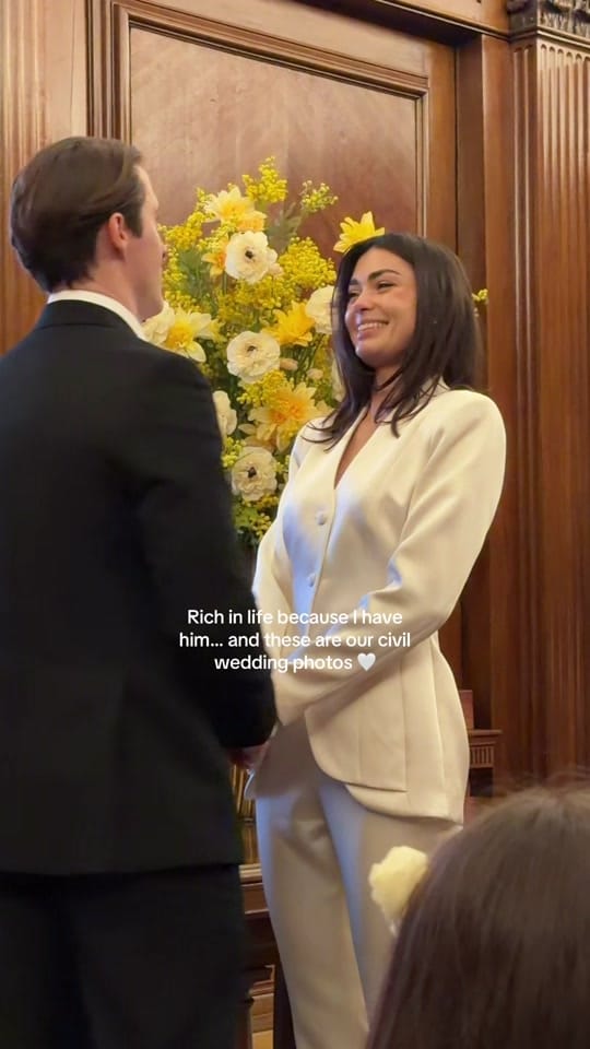 Post 9 by Olya Davies on TikTok (video)