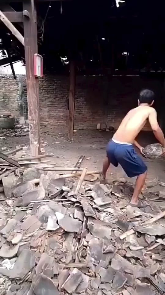 Post 10 by Sido Agung Kroya on TikTok (video)