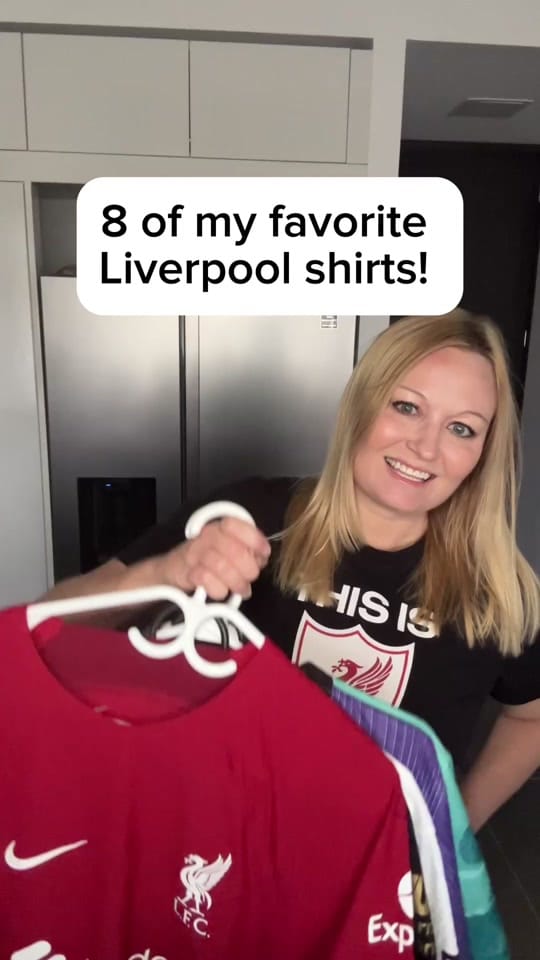 Post 1 by Kerry Somewhere on TikTok (video)
