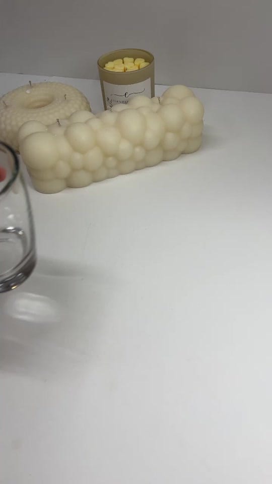 Post 10 by essential_candles on TikTok (video)