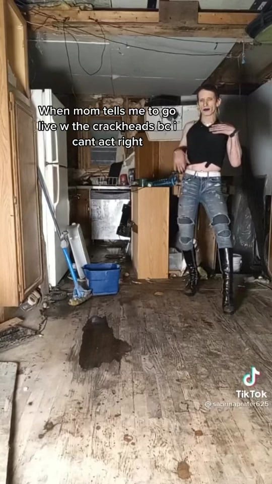 Post 8 by lanz on TikTok (video)