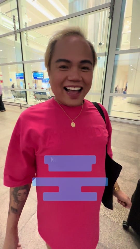 Post 1 by CELEBRITY DISTRICT on TikTok (video)
