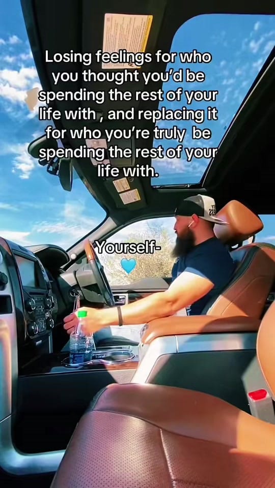 Post 9 by Manny Rodriguez on TikTok (video)