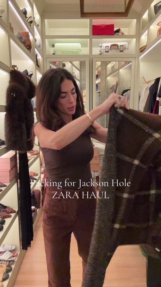 Post 8 by Caitlin Wilson on TikTok (video)