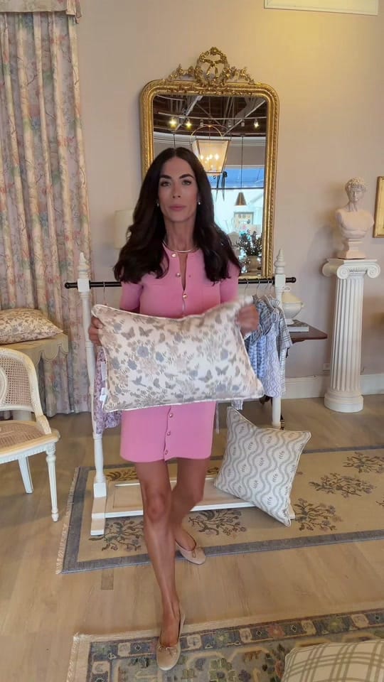 Post 2 by Caitlin Wilson on TikTok (video)