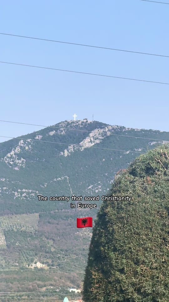 Post 4 by † 𝐌𝐞𝐫𝐥𝐢 𝐏𝐫𝐞𝐧𝐠𝐚 on TikTok (video)