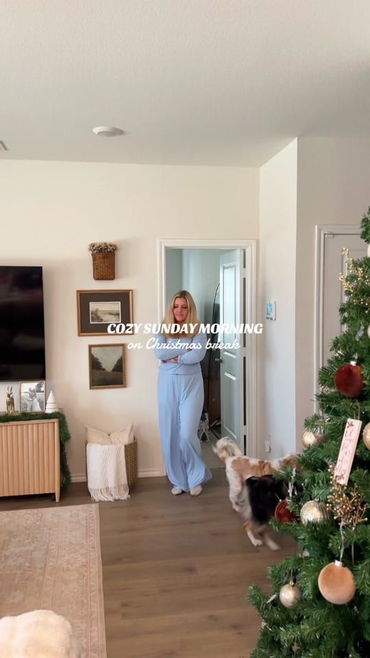 Post 3 by Jenna Cook on TikTok (video)