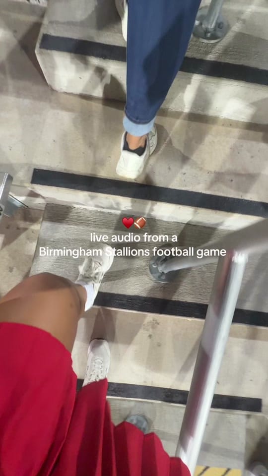 Post 3 by Sun the Socialite ☀️ on TikTok (video)