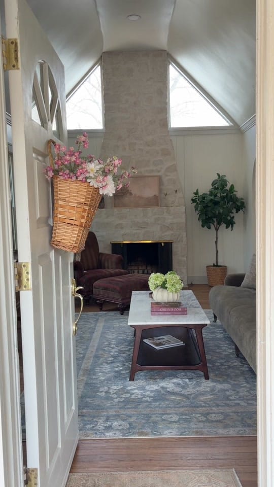 Post 5 by Ali | AKM Interiors on TikTok (video)