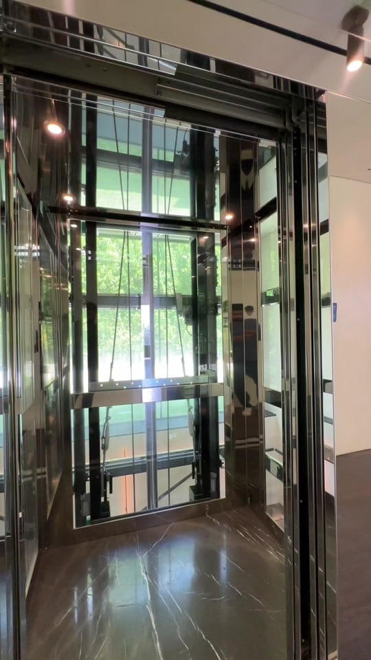 Post 7 by Luxury Homes In Los Angeles on TikTok (video)