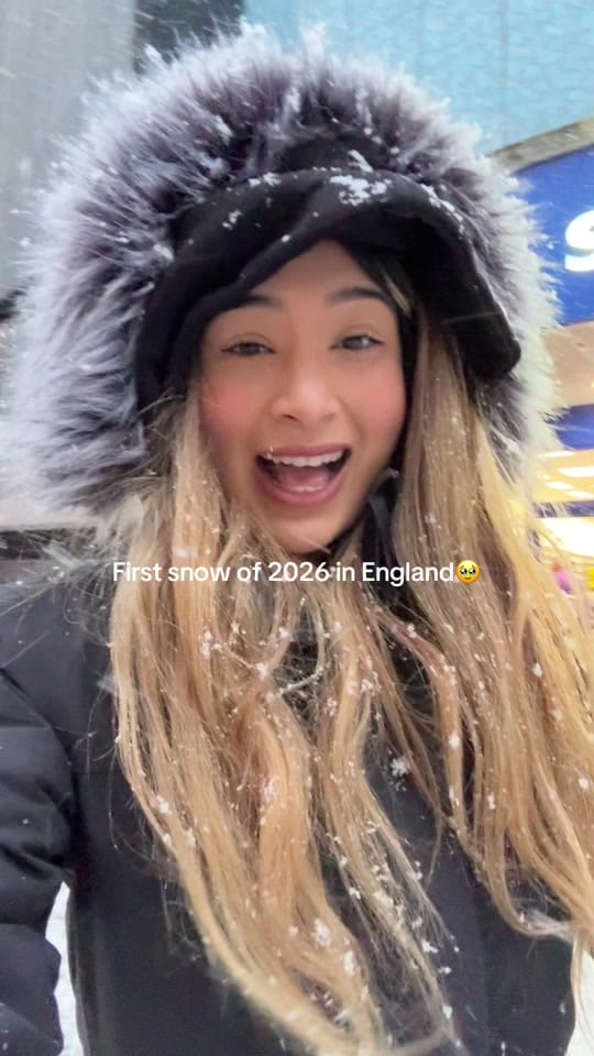 Post 3 by Leah Kia🌞 Content Creator on TikTok (video)
