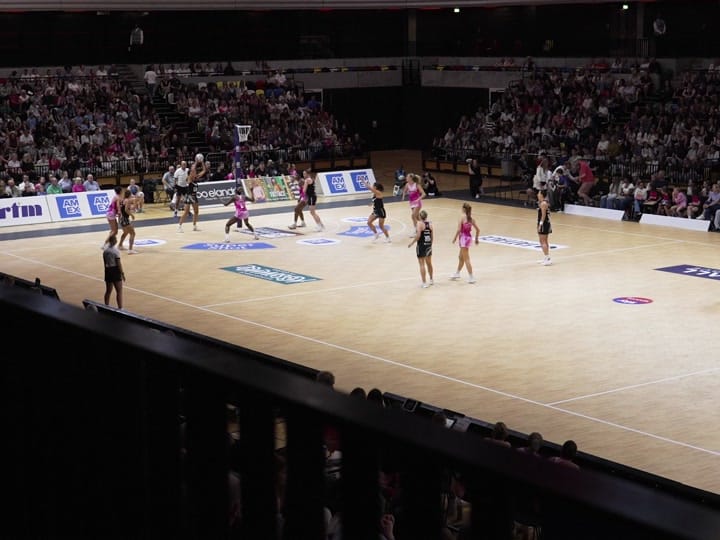 Post 2 by London Pulse Netball on TikTok (video)