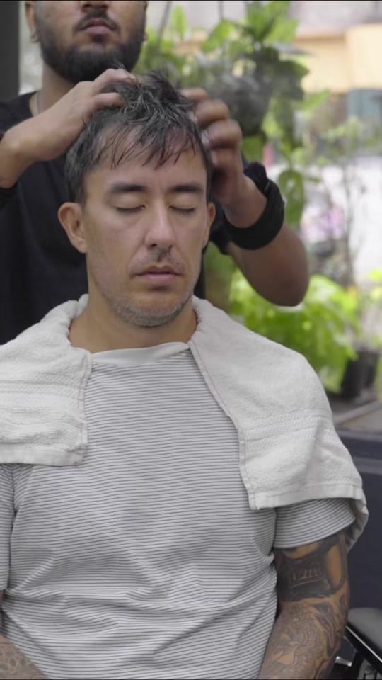 Post 1 by Nomad Barber on TikTok (video)