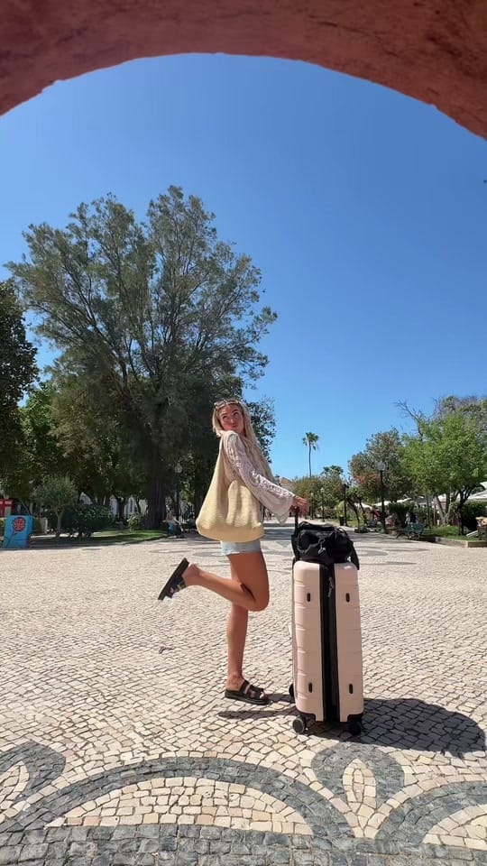 Post 8 by Lauren 🌞🌴 on TikTok (video)