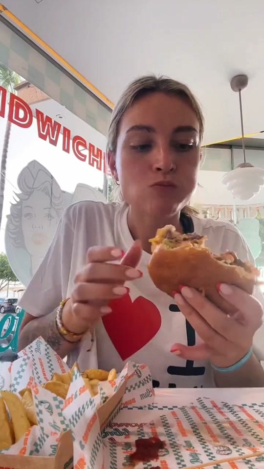 Post 10 by Lauren 🌞🌴 on TikTok (video)