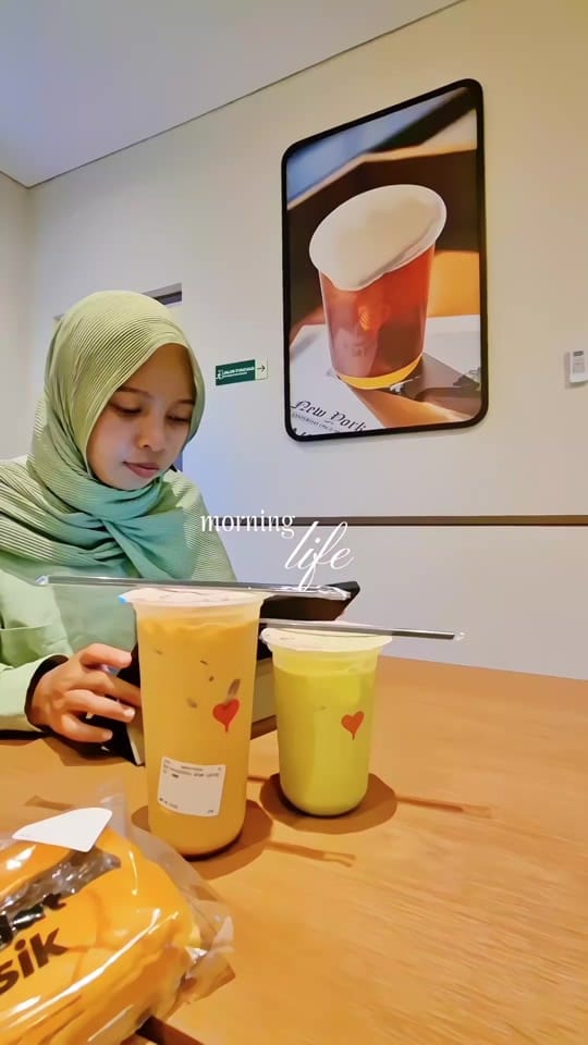 Post 5 by Amet & Nurul on TikTok (video)