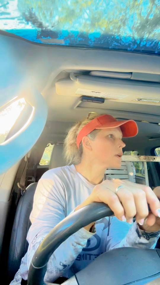 Post 4 by KellysFurnitureFlips on TikTok (video)