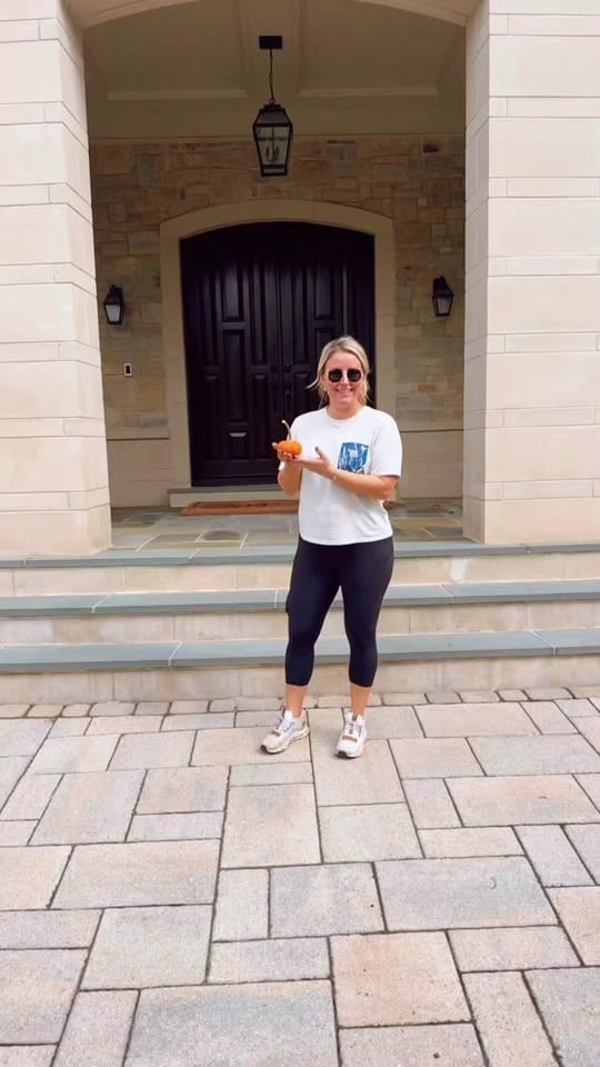 Post 1 by Sam Ryan on TikTok (video)