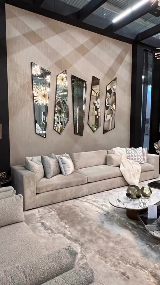 Post 6 by novart_gianfrancosambuci on TikTok (video)