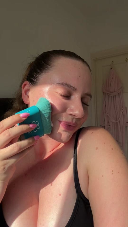 Post 8 by iolaa.ugc on TikTok (video)