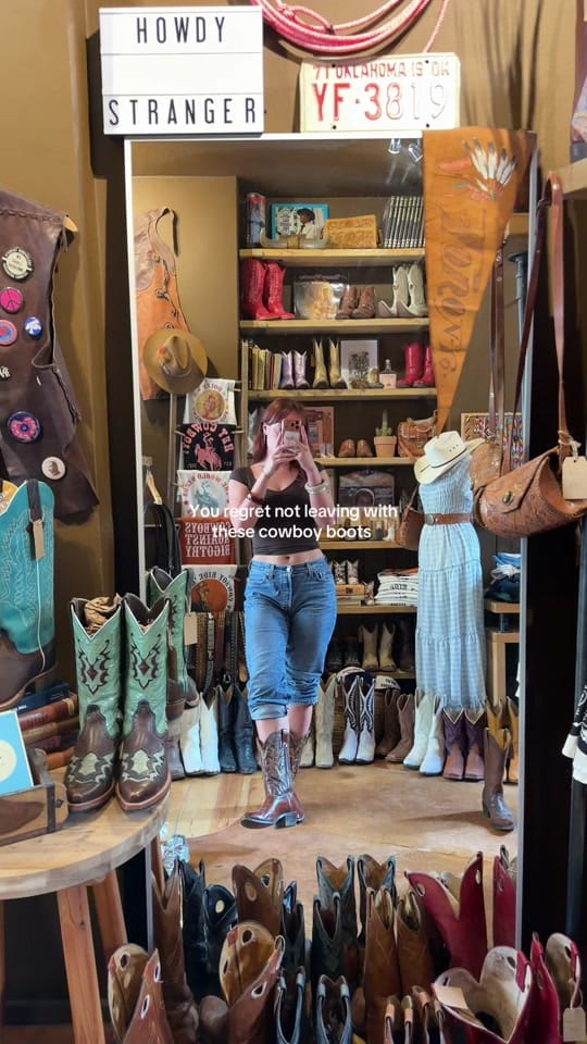 Post 7 by Amy ⭐️ on TikTok (video)